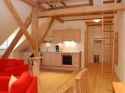 Blick auf die Küchenzeile Ferienwohnung West der Schloßmühle