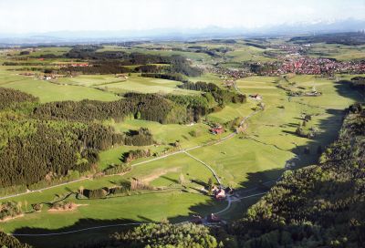 Das Günztal, Vordergrund Liebenthann, Hintergrund Obergünzburg