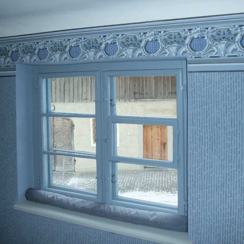 Barockes Fenster im "blauen Damenzimmer"